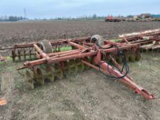 Massey Ferguson 4m trailed discs. Model No: 521 NB: Manual in Office