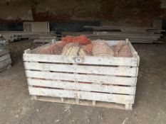 Quantity rabbit netting