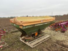 Amazone ZA - U1501 24m twin disc fertiliser spreader, linkage mounted NB: Manual in Office