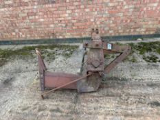 Single leg pan buster, linkage mounted NB: Manual in Office