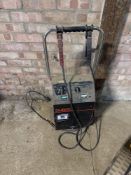 Durite battery charger / starter, single phase