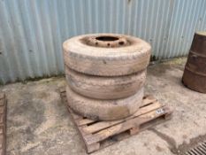 3No 10.20 wheels and tyres