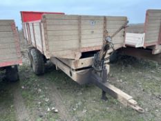 1975 Pettit 8t trailer, high-tip hydraulic tipping twin axle on 12.5/80 - 15.3 wheels and tyres, com