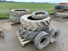 Quantity misc. wheels and tyres