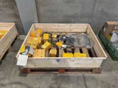 Quantity JCB parts and filters