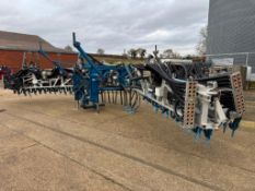 2009 Tramspread 24m hydraulic folding dribble bar NB: Control box in office