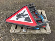 Quantity highway signs