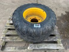 Single Vredestein 400/60-15.5 wheel and tyre, 6 stud