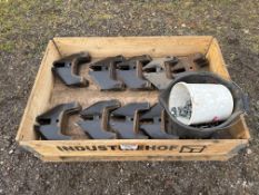 c.49No Quivogne tungsten wings