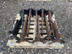 10No Tilso Quivogne legs