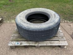 Single Antyre 385/65R22.5 tyre only