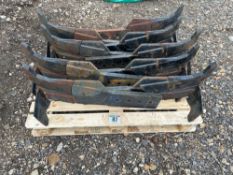 9No Tilso Quivogne legs