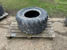 Single Vredestein 400/60R15.5 tyre only