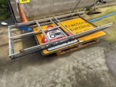 Quantity highway signs