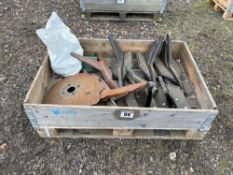 Quantity Cousins Patriot wear metal and spares