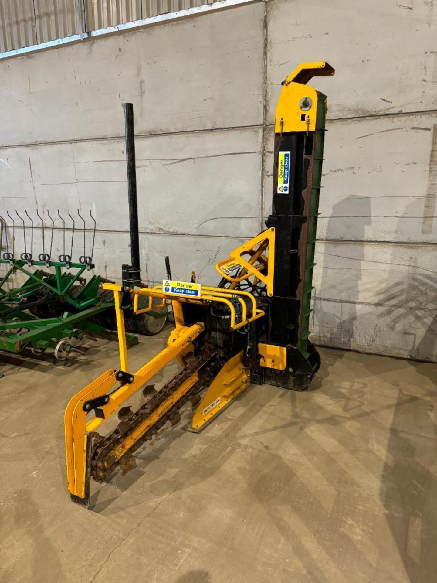 2013 AFT 45 trencher with side dirt elevator, PTO driven. Serial No: R1586 ​​​​​​​NB: Manual include - Image 3 of 6