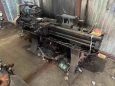 Lathe. Sold in situ buyer to remove