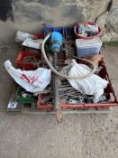 Quantity nuts, bolts etc