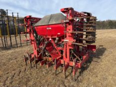 Farmforce 4.8m Bootimate tine drill with bout and tramline markers, hydraulic folding. Manual, contr