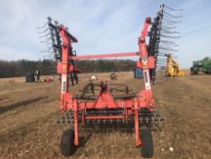 Browns 5m hydraulic folding grass harrows