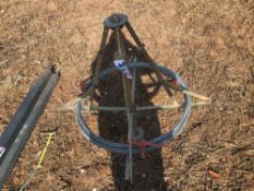 Straining wire reel and wire