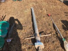 Grain aeration fan with spear