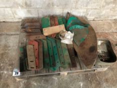 Quantity Kverneland plough wear metal