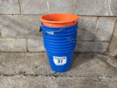 Quantity of calf buckets