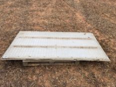 Quantity of aluminium chequered plate