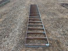 2No. Feed barriers 15ft