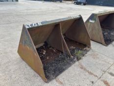 John Deere Bucket - (Norfolk)