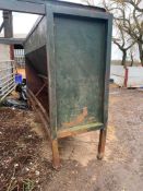 4No. 1T Bulk Bull Feeders - (Buckinghamshire)