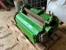 John Deere forage harvester maize crop processor suited to narrow body machine. Serial No: Z0KP00002