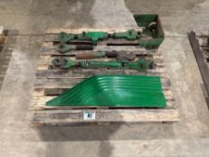 Quantity John Deere linkage parts, spares and top links