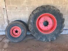 Claas Senator 85 Tyres - (Nottinghamshire)