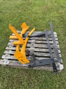 Quantity Knight sprayer mudguard brackets