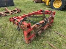 Manure fork with Euro 8 attachments NB: No VAT on this lot
