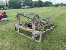 Strimech flat 8 bale grab with JCB Brackets