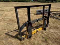 Bale spike with JCB Q-fit attachments