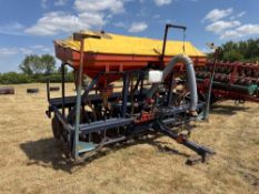 Moore 4m direct disc drill with twin Accord DL pneumatic seed hopper, bout markers and hydraulic low