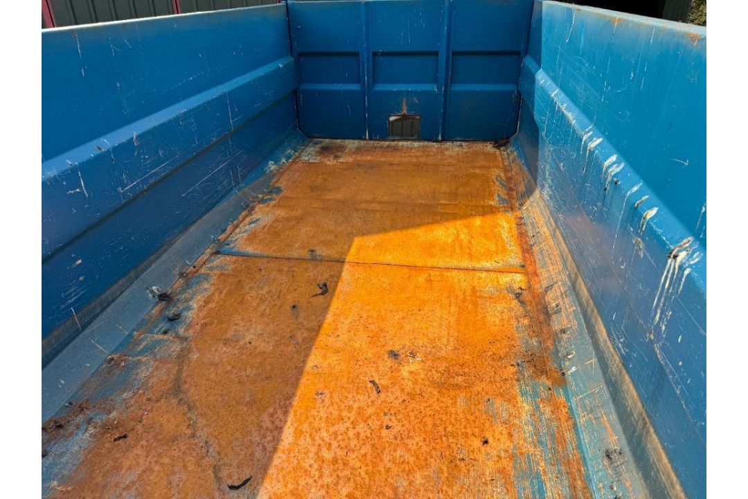 2000 AS Marston SAP 10t twin axle grain trailer with a manual tailgate and grain chute, fixed drawba - Image 15 of 20