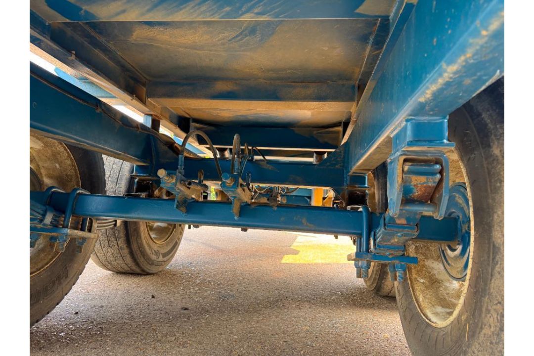 2000 AS Marston SAP 10t twin axle grain trailer with a manual tailgate and grain chute, fixed drawba - Image 8 of 20