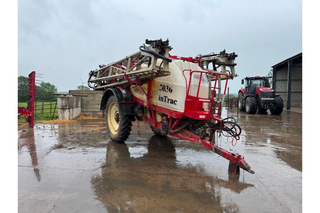 Landequip Intrac 5036 30m trailed sprayer with aluminium booms, 5,000l tank, 5No nozzle bodies, sect - Image 4 of 30