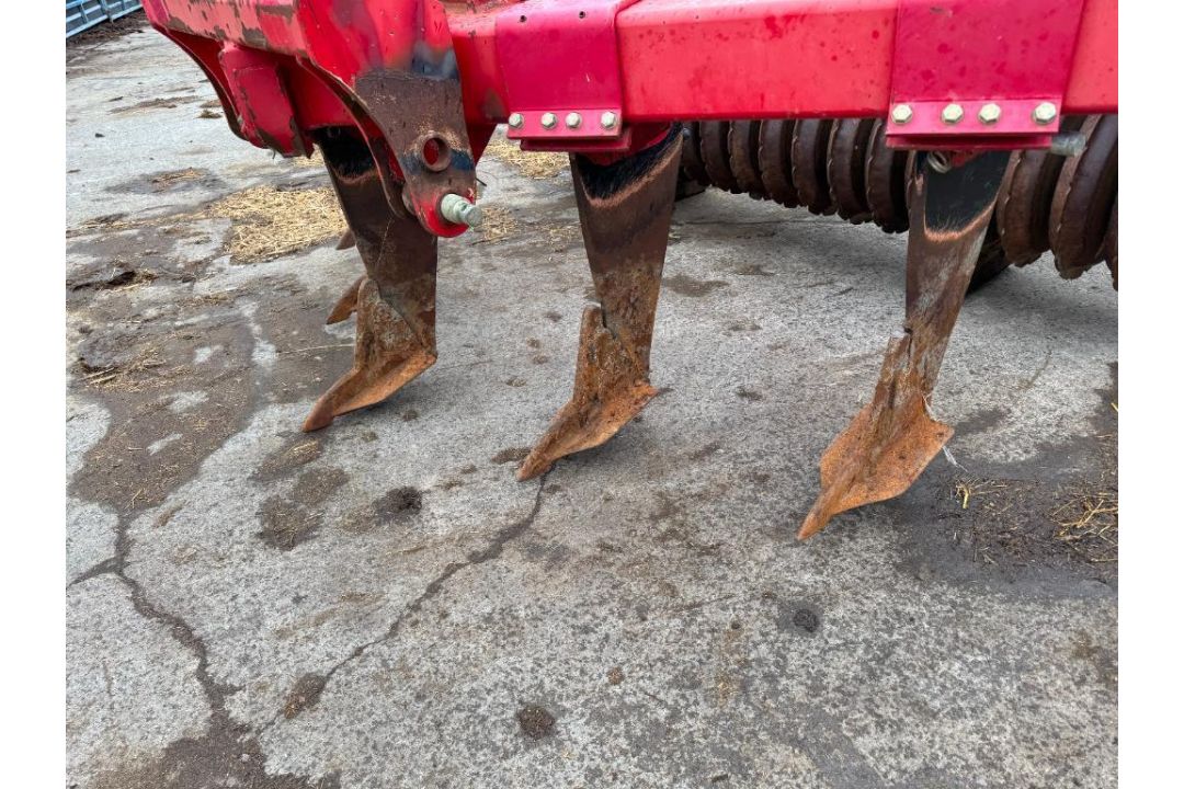 2014 HE-VA 3m 5 leg subsoiler with rear hydraulic adjustable packer, linkage mounted. Serial No: 305 - Image 16 of 20