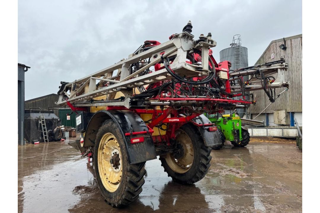 Landequip Intrac 5036 30m trailed sprayer with aluminium booms, 5,000l tank, 5No nozzle bodies, sect - Image 11 of 30
