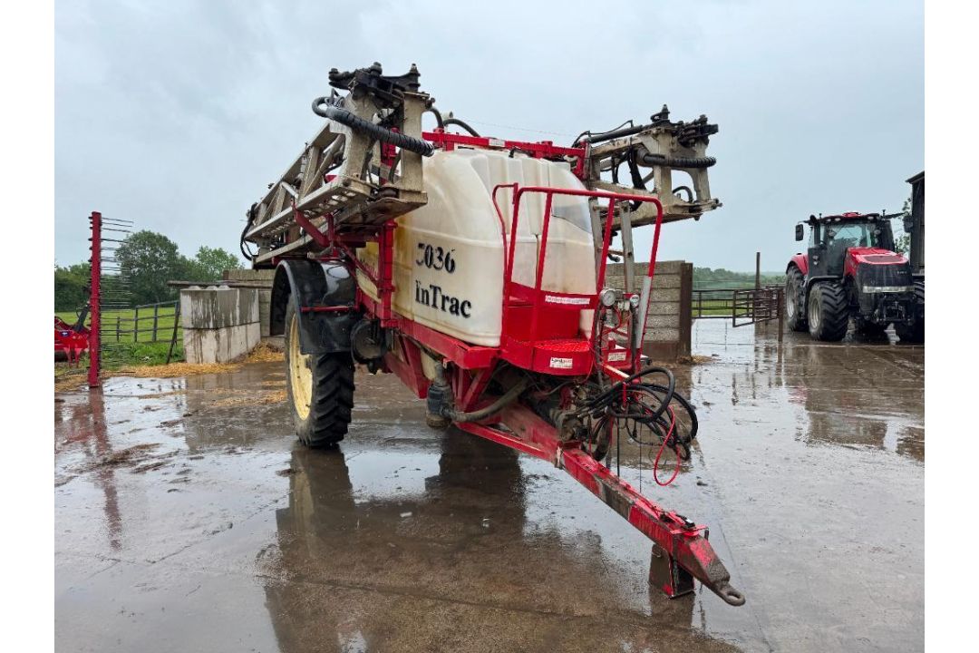 Landequip Intrac 5036 30m trailed sprayer with aluminium booms, 5,000l tank, 5No nozzle bodies, sect - Image 3 of 30