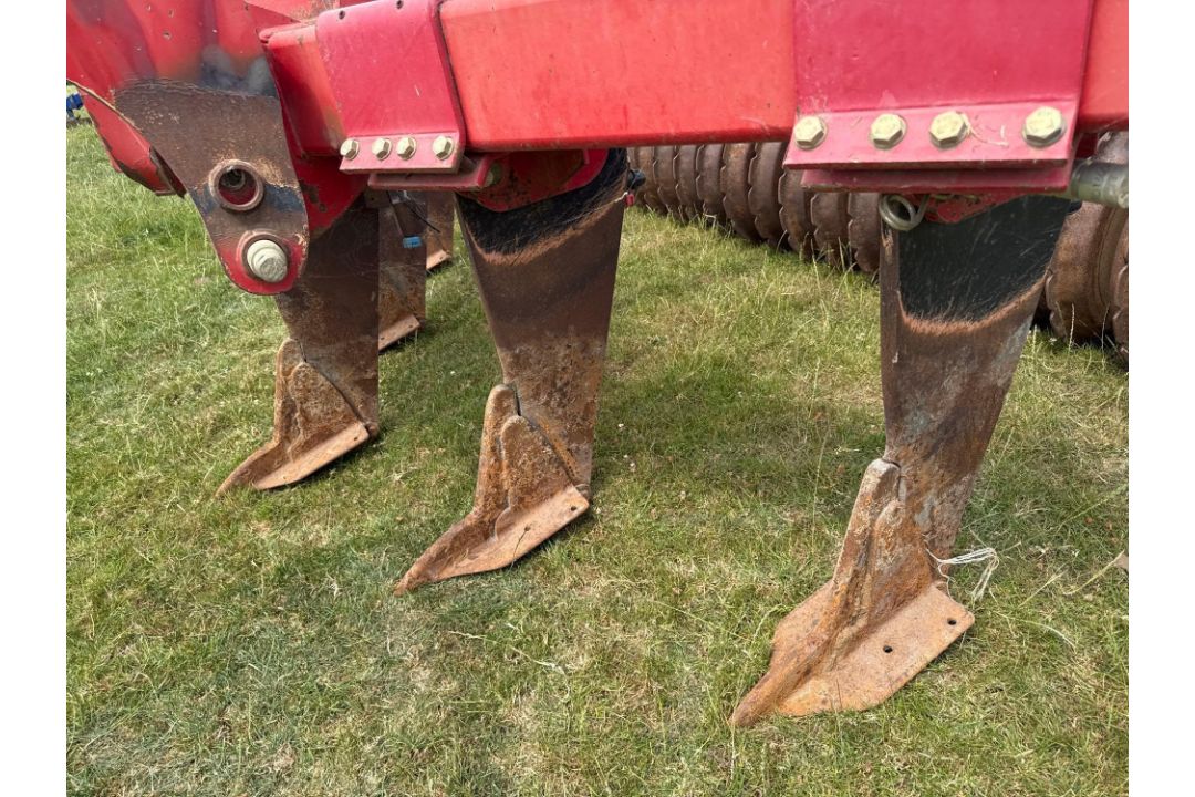 2014 HE-VA 3m 5 leg subsoiler with rear hydraulic adjustable packer, linkage mounted. Serial No: 305 - Image 4 of 20