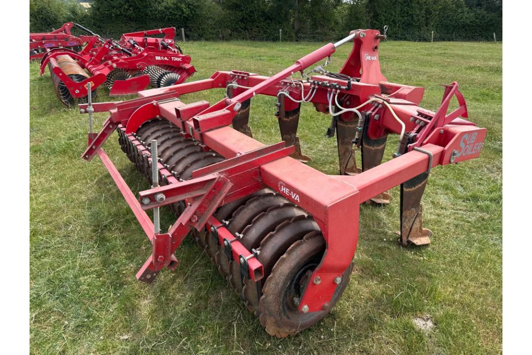 2014 HE-VA 3m 5 leg subsoiler with rear hydraulic adjustable packer, linkage mounted. Serial No: 305 - Image 6 of 20