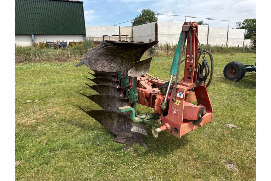 1998 Kverneland LB85 6f reversible plough with skimmers, hydraulic vari-width. Serial No: 3890. Mode - Image 2 of 14