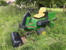 John Deere 2243 ride on mower. Spares or Repairs. (Buckinghamshire) (NO VAT)